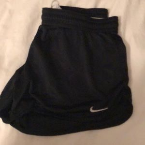 Nike Short Black Mesh athletic basketball shorts